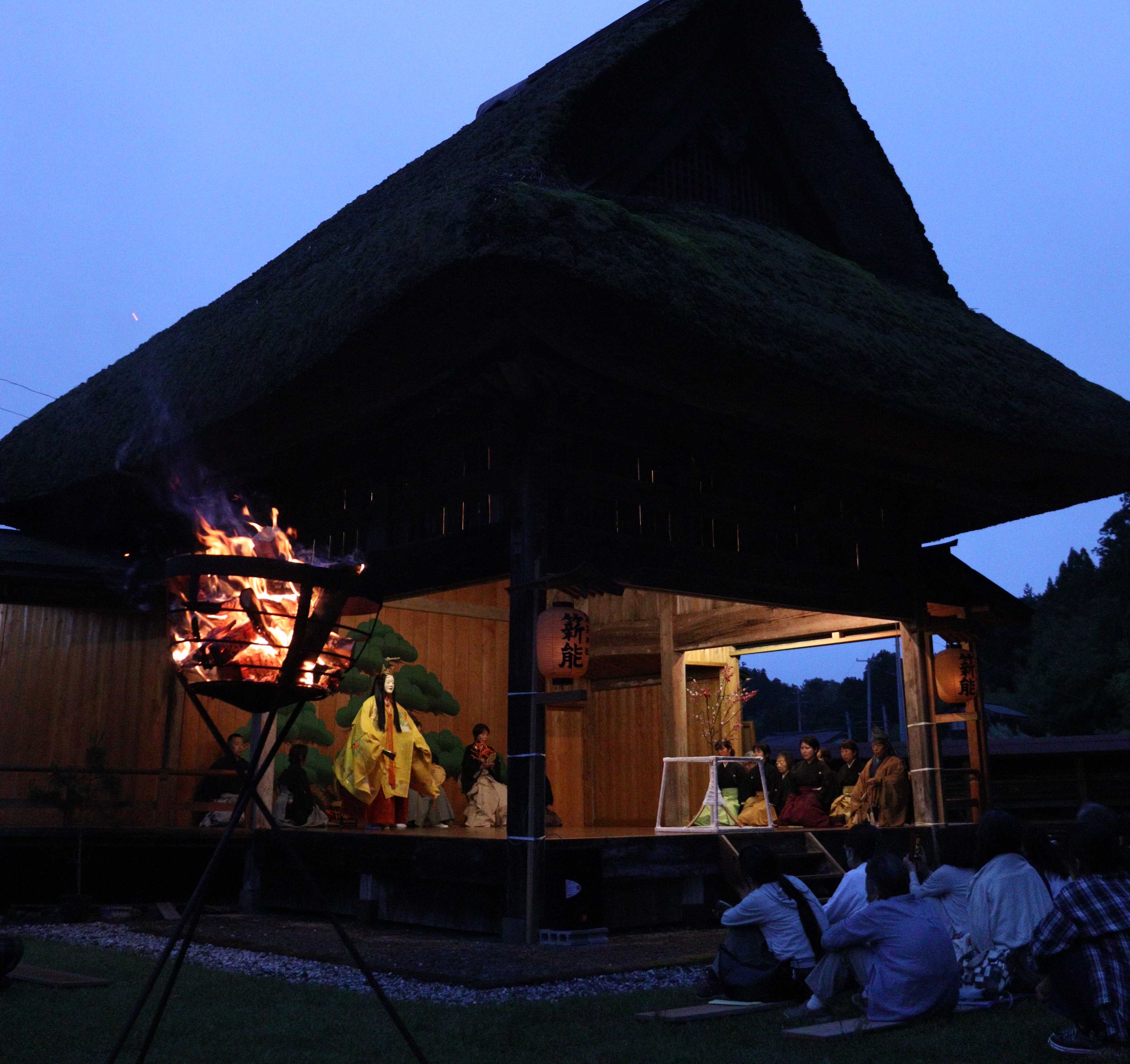 草苅神社夜能（演目：葛城）