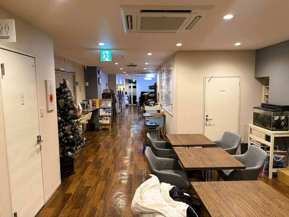ゲストハウスじんくカフェ