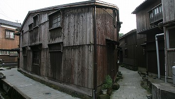 宿根木